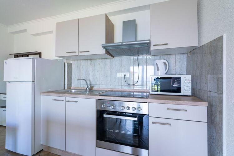 Apartment Nika With Swimming Pool And Beautiful Sea View *